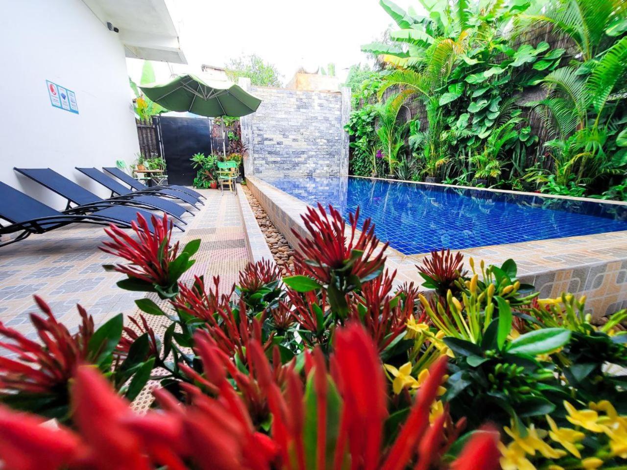Bed & Bedzzz Vandrarhem Siem Reap Exteriör bild