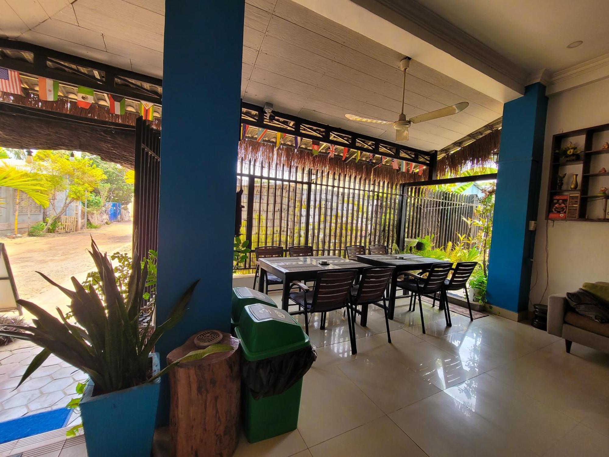 Bed & Bedzzz Vandrarhem Siem Reap Exteriör bild