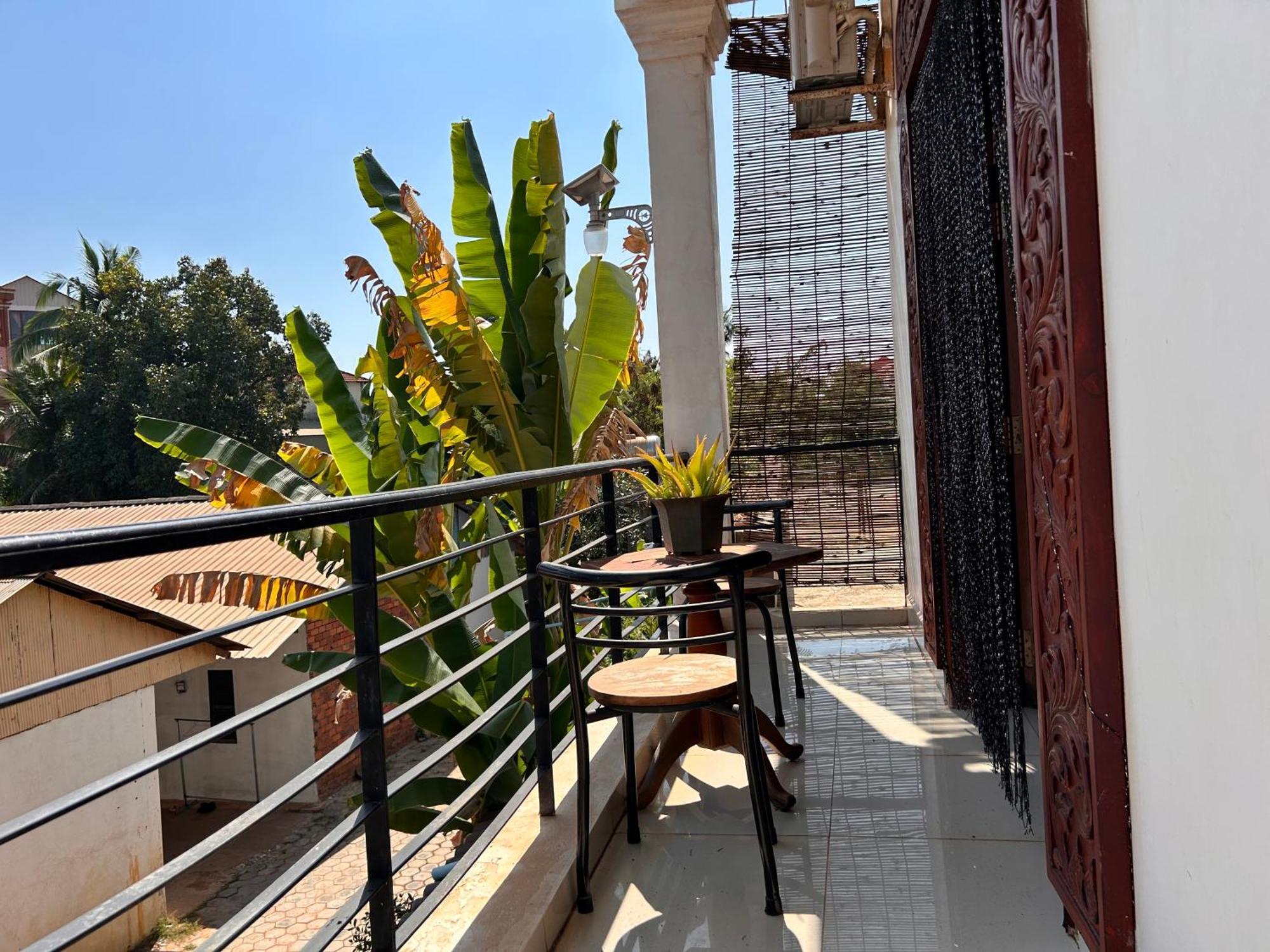 Bed & Bedzzz Vandrarhem Siem Reap Exteriör bild
